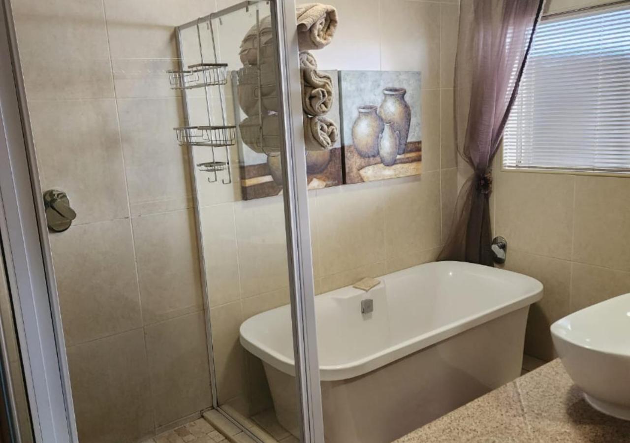 Villa Rose Cottages Bloemfontein Værelse billede